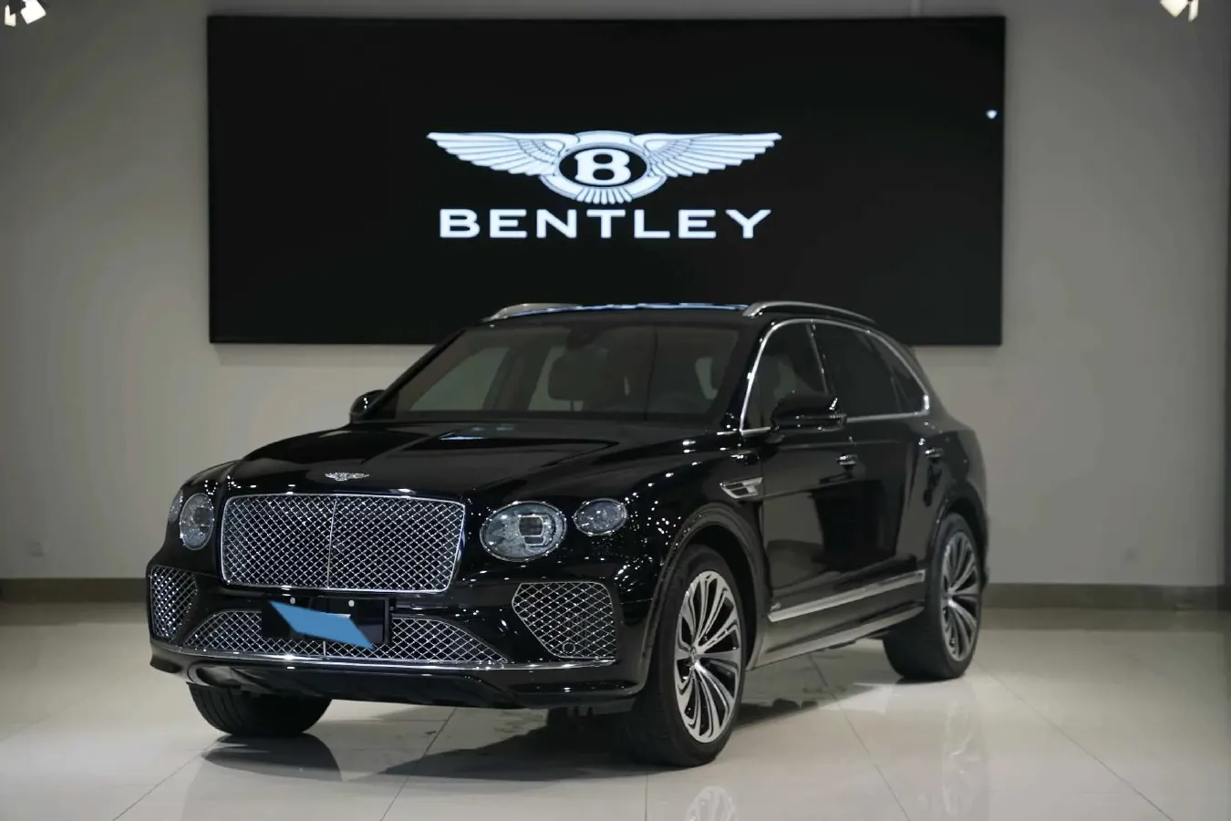2021 Bentley Bentayga 3.0T 340HP V6 8AT PHEV 17.3KWH,autocango,china used car exporter,china ev exporter,chinese used car exporter,chinese used ev exporter