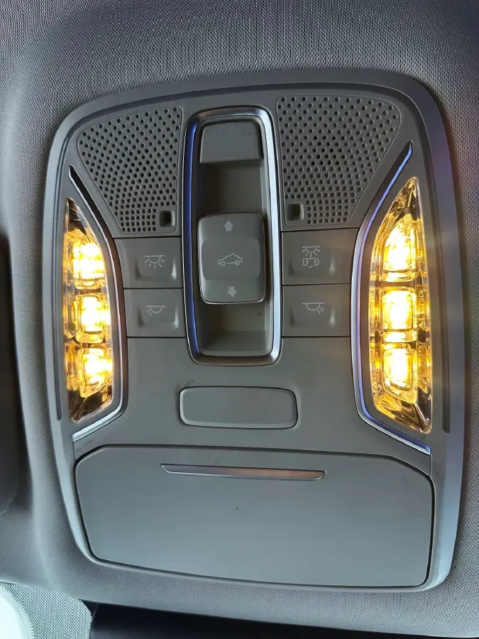 2021 GAC Trumpchi M6 1.5T 169HP L4 7DCT,autocango,china used car exporter,china ev exporter,chinese used car exporter,chinese used ev exporter