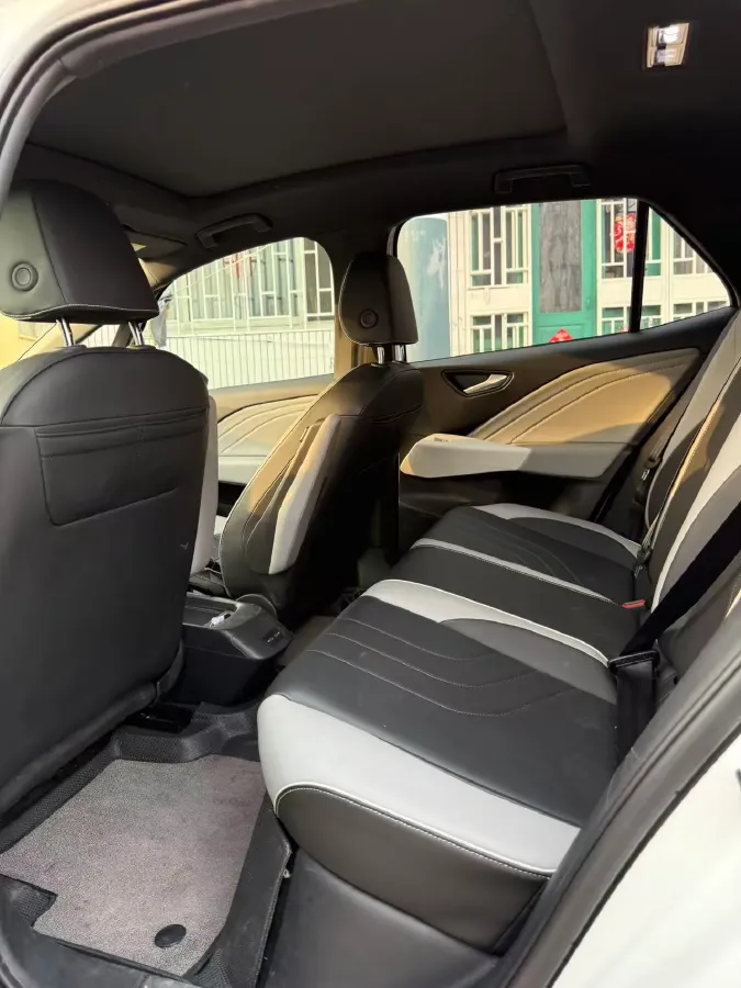 2025 Volkswagen ID.3 BEV 52.8KWH,autocango,china used car exporter,china ev exporter,chinese used car exporter,chinese used ev exporter