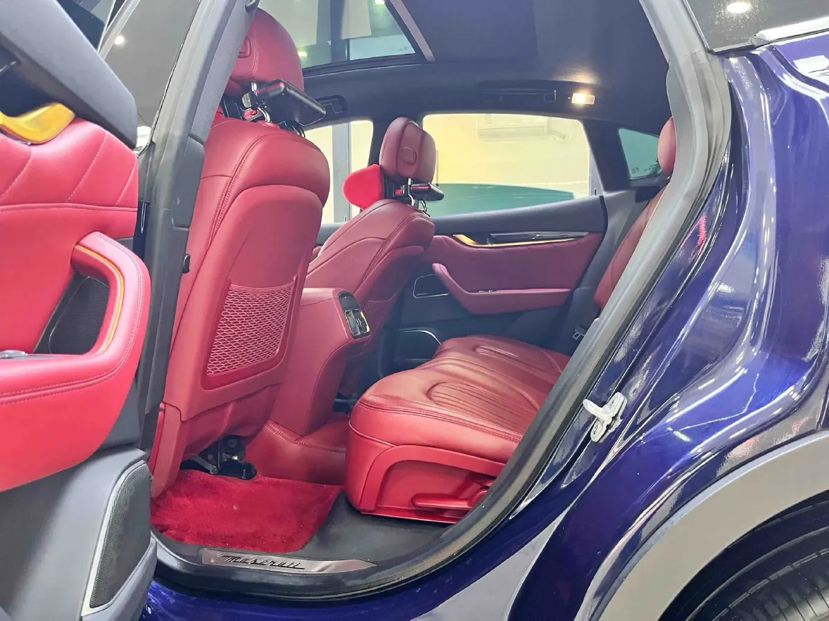 2021 Maserati Levante 3.0T 350HP V6 8AT,autocango,china used car exporter,china ev exporter,chinese used car exporter,chinese used ev exporter