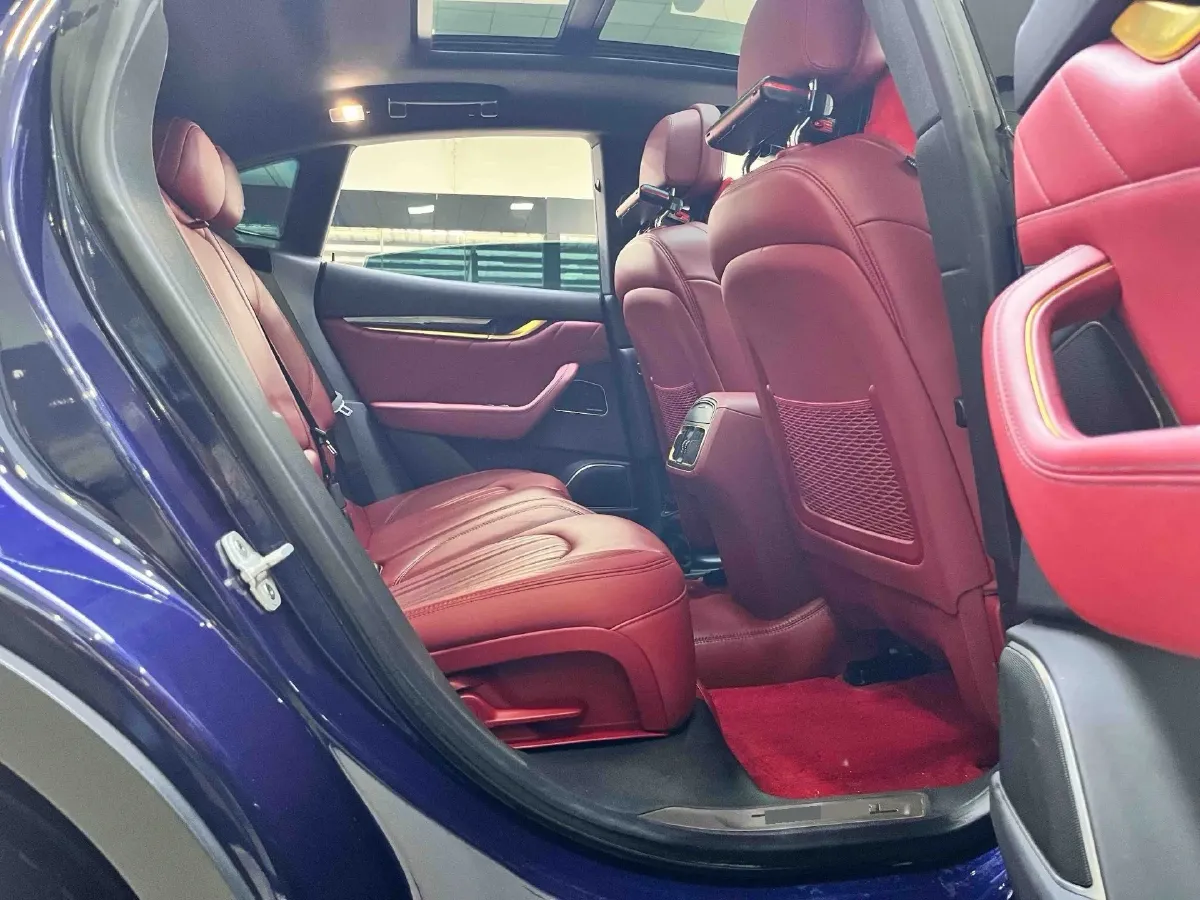 2021 Maserati Levante 3.0T 350HP V6 8AT,autocango,china used car exporter,china ev exporter,chinese used car exporter,chinese used ev exporter