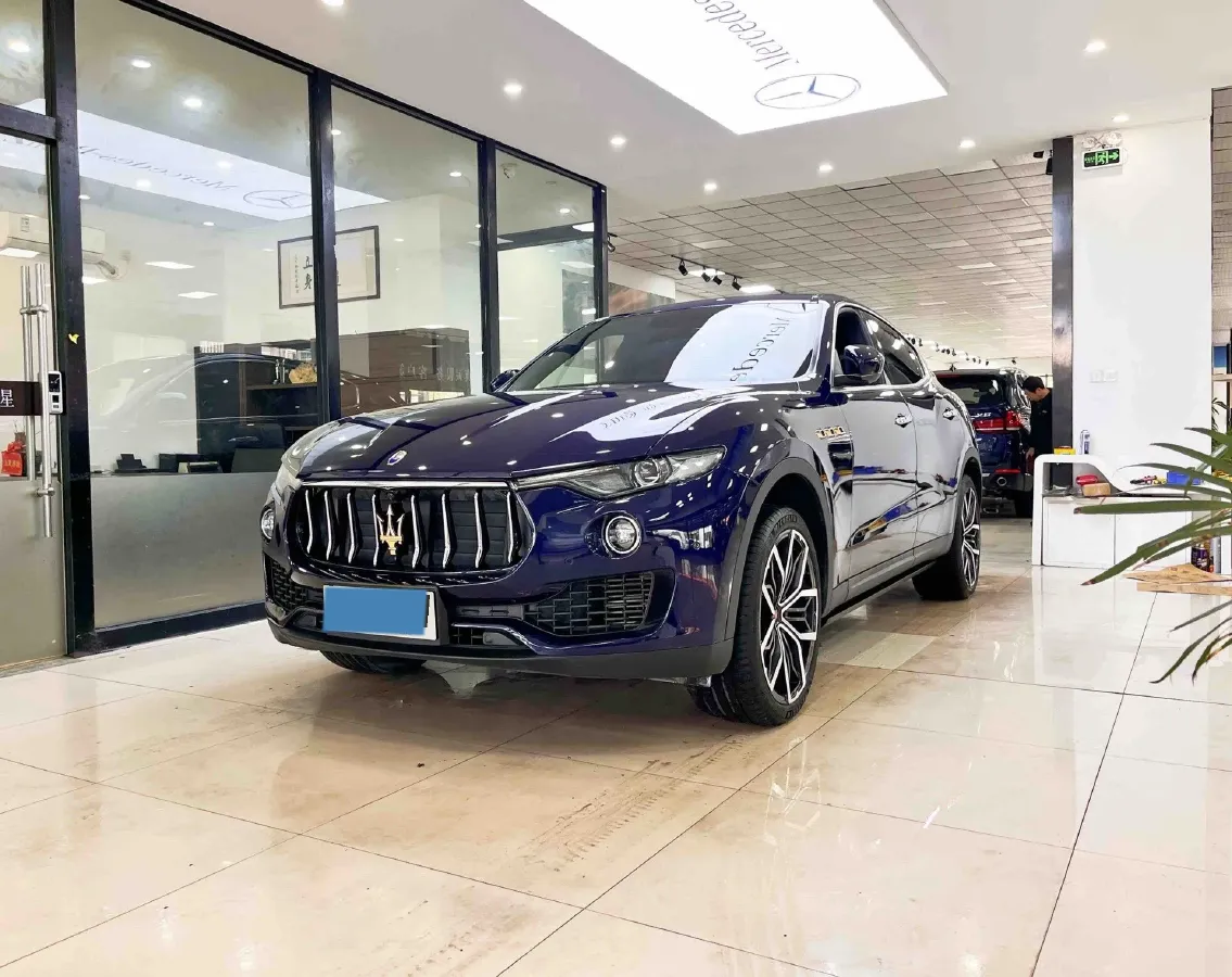 2021 Maserati Levante 3.0T 350HP V6 8AT,autocango,china used car exporter,china ev exporter,chinese used car exporter,chinese used ev exporter