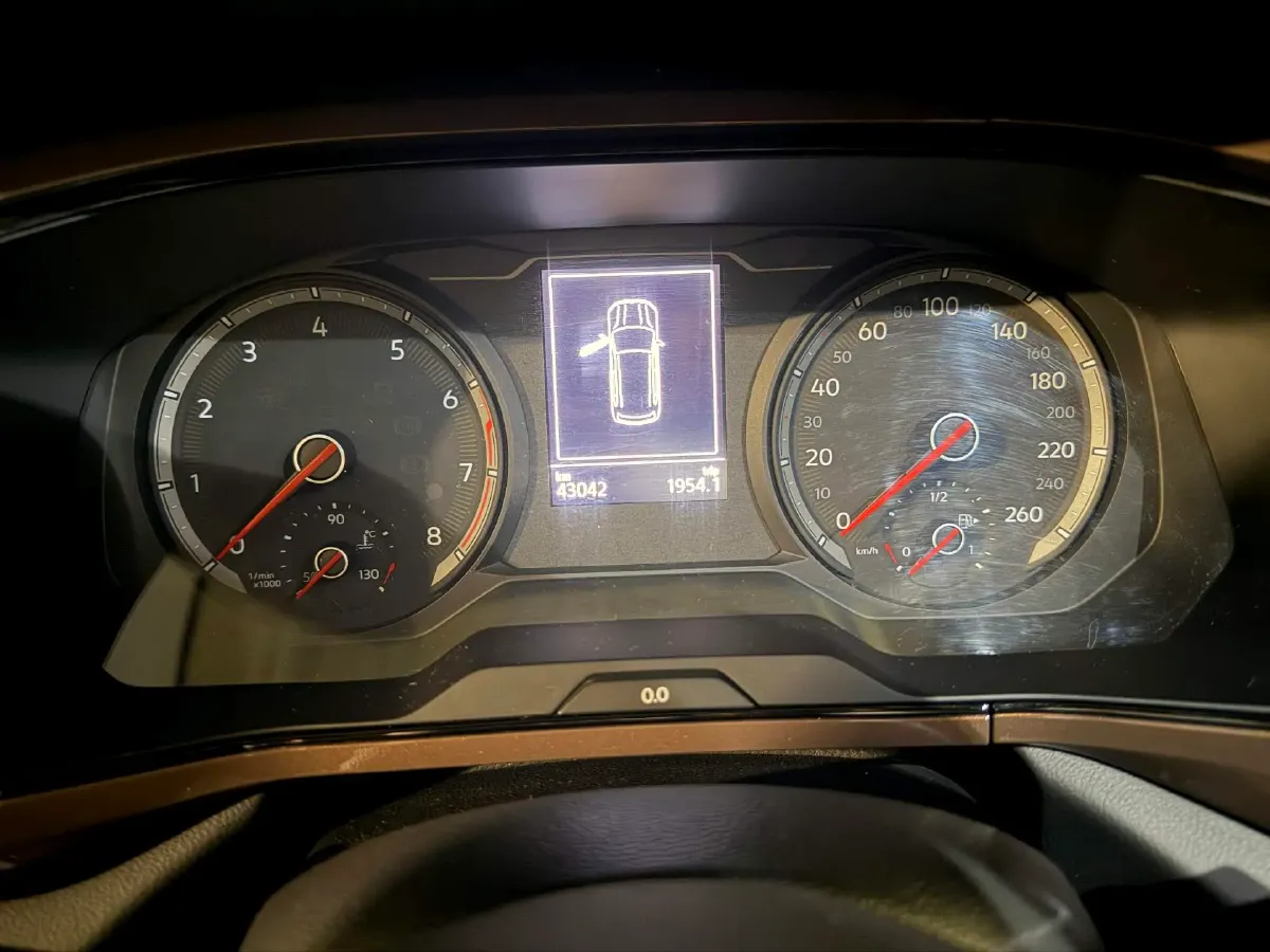 2021 Volkswagen Tharu 1.4T 150HP L4 7DCT,autocango,china used car exporter,china ev exporter,chinese used car exporter,chinese used ev exporter