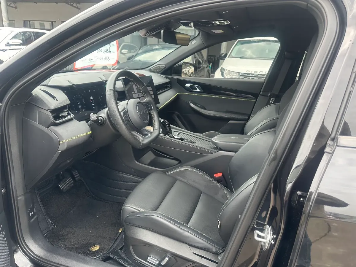 2023 MAXUS G50 1.5T 181HP L4 7DCT,autocango,china used car exporter,china ev exporter,chinese used car exporter,chinese used ev exporter