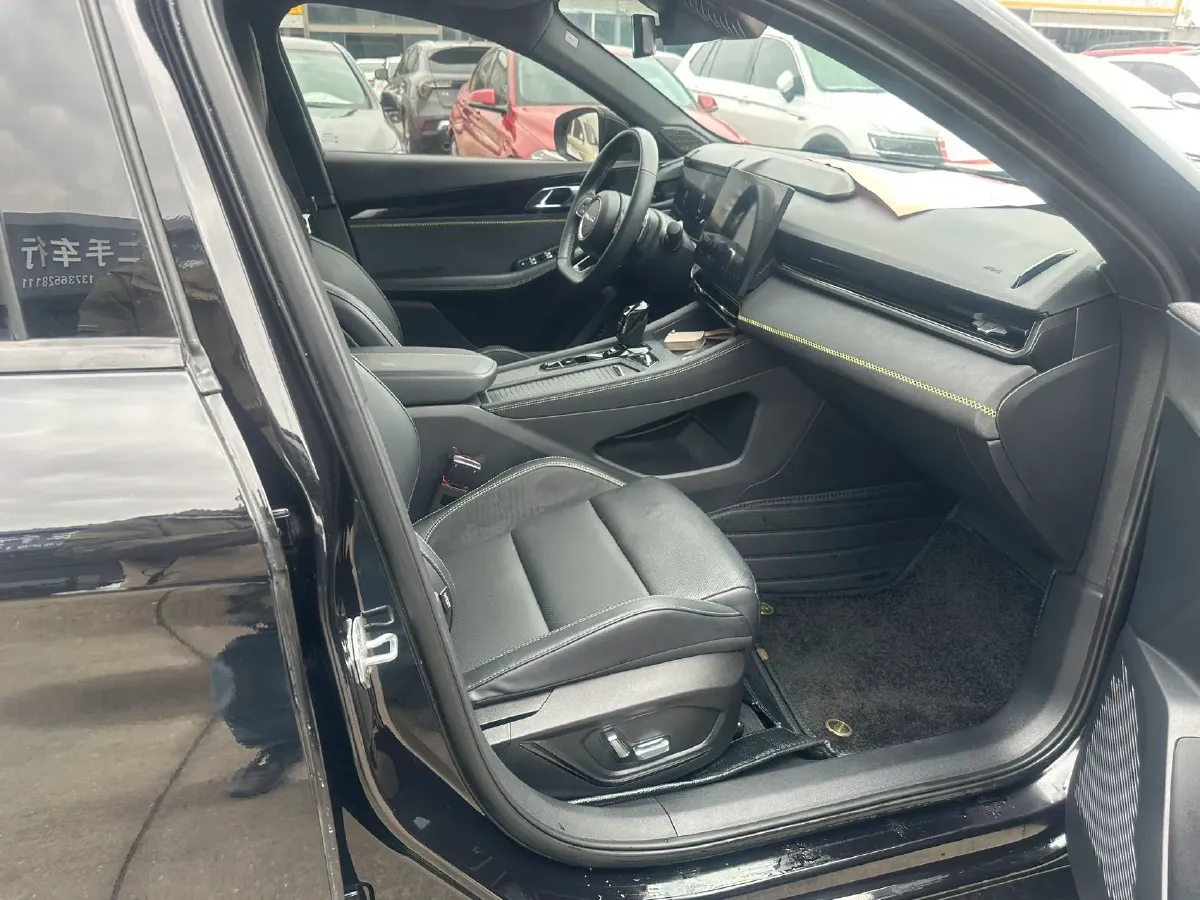 2023 MAXUS G50 1.5T 181HP L4 7DCT,autocango,china used car exporter,china ev exporter,chinese used car exporter,chinese used ev exporter