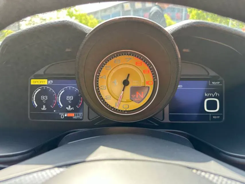 2021 Ferrari Portofino 3.9T 620HP V8 8DCT,autocango,china used car exporter,china ev exporter,chinese used car exporter,chinese used ev exporter