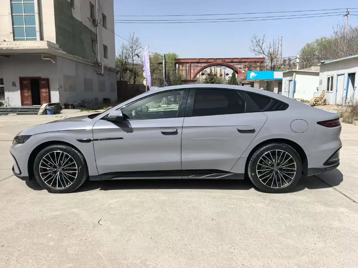 2025 BYD Han 1.5T 156HP L4 E-CVT PHEV,autocango,china used car exporter,china ev exporter,chinese used car exporter,chinese used ev exporter