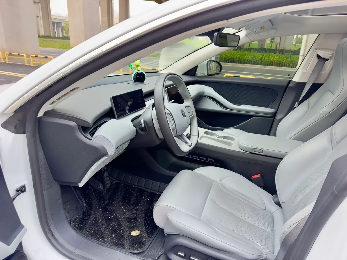 2024 NIO ET5 BEV 75KWH,autocango,china used car exporter,china ev exporter,chinese used car exporter,chinese used ev exporter