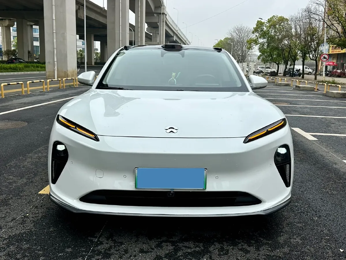 2024 NIO ET5 BEV 75KWH,autocango,china used car exporter,china ev exporter,chinese used car exporter,chinese used ev exporter