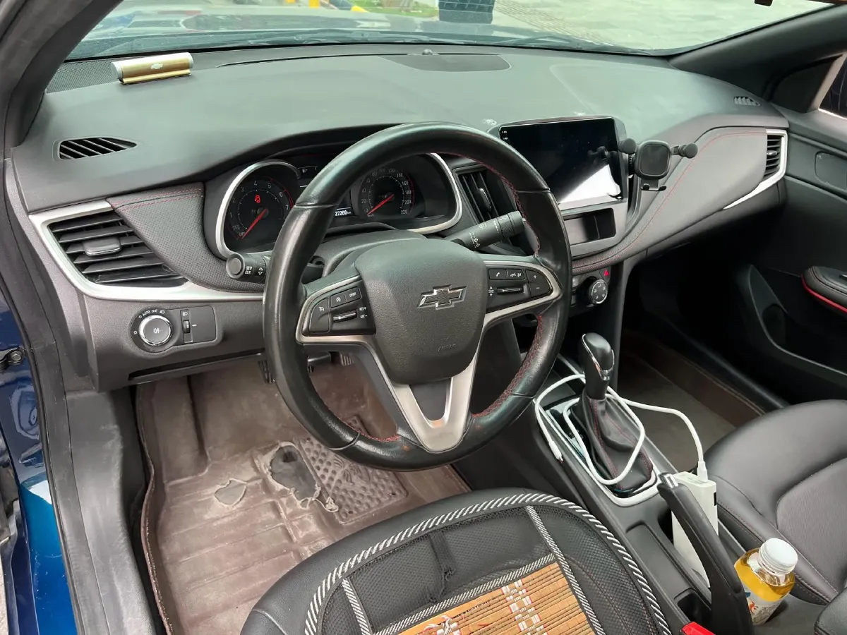 2022 Chevrolet Monza 1.3T 163HP L3 6AT,autocango,china used car exporter,china ev exporter,chinese used car exporter,chinese used ev exporter