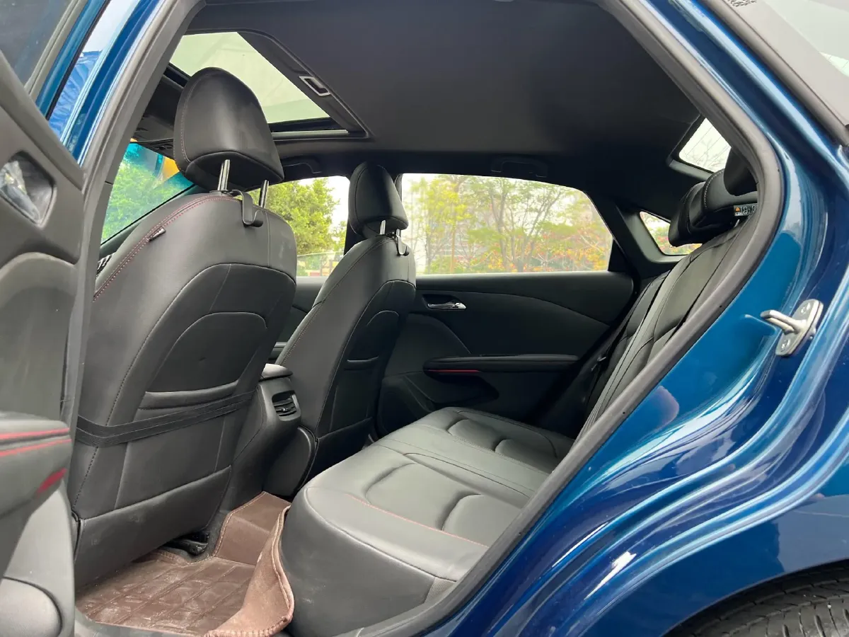 2022 Chevrolet Monza 1.3T 163HP L3 6AT,autocango,china used car exporter,china ev exporter,chinese used car exporter,chinese used ev exporter