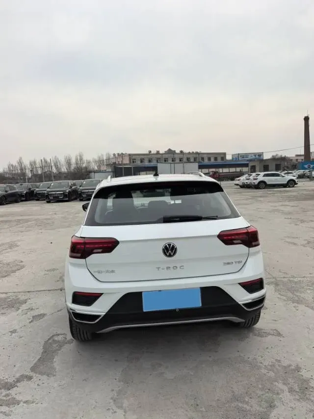 2022 Volkswagen T-Roc 1.4T 150HP L4 7DCT,autocango,china used car exporter,china ev exporter,chinese used car exporter,chinese used ev exporter