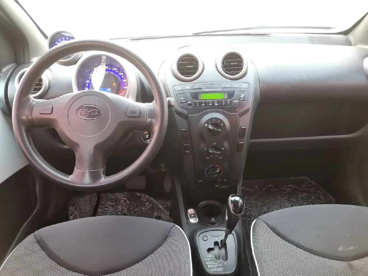 2015 Suzuki Wagon R 1.4L 95HP L4 5MT,autocango,china used car exporter,china ev exporter,chinese used car exporter,chinese used ev exporter