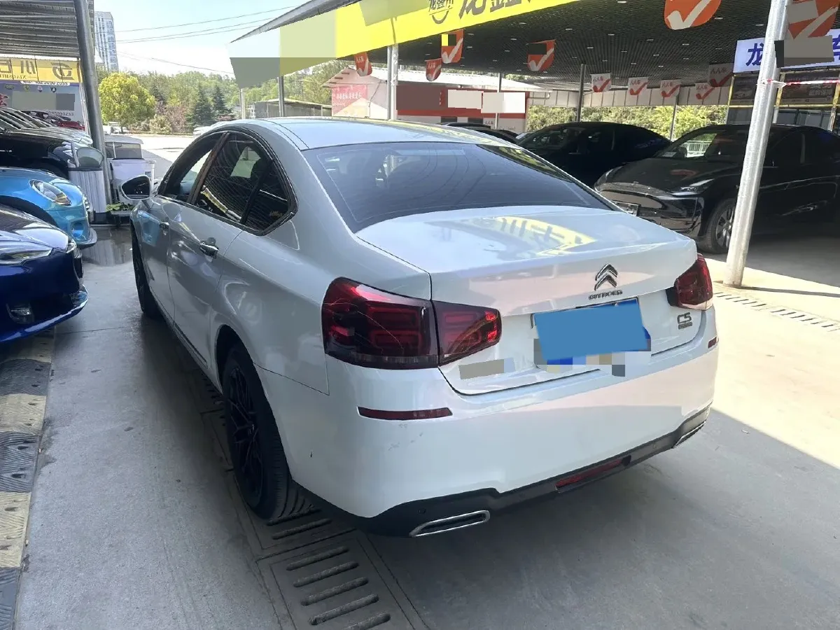 2017 Citroen C5 1.6T 167HP L4 6AT,autocango,china used car exporter,china ev exporter,chinese used car exporter,chinese used ev exporter