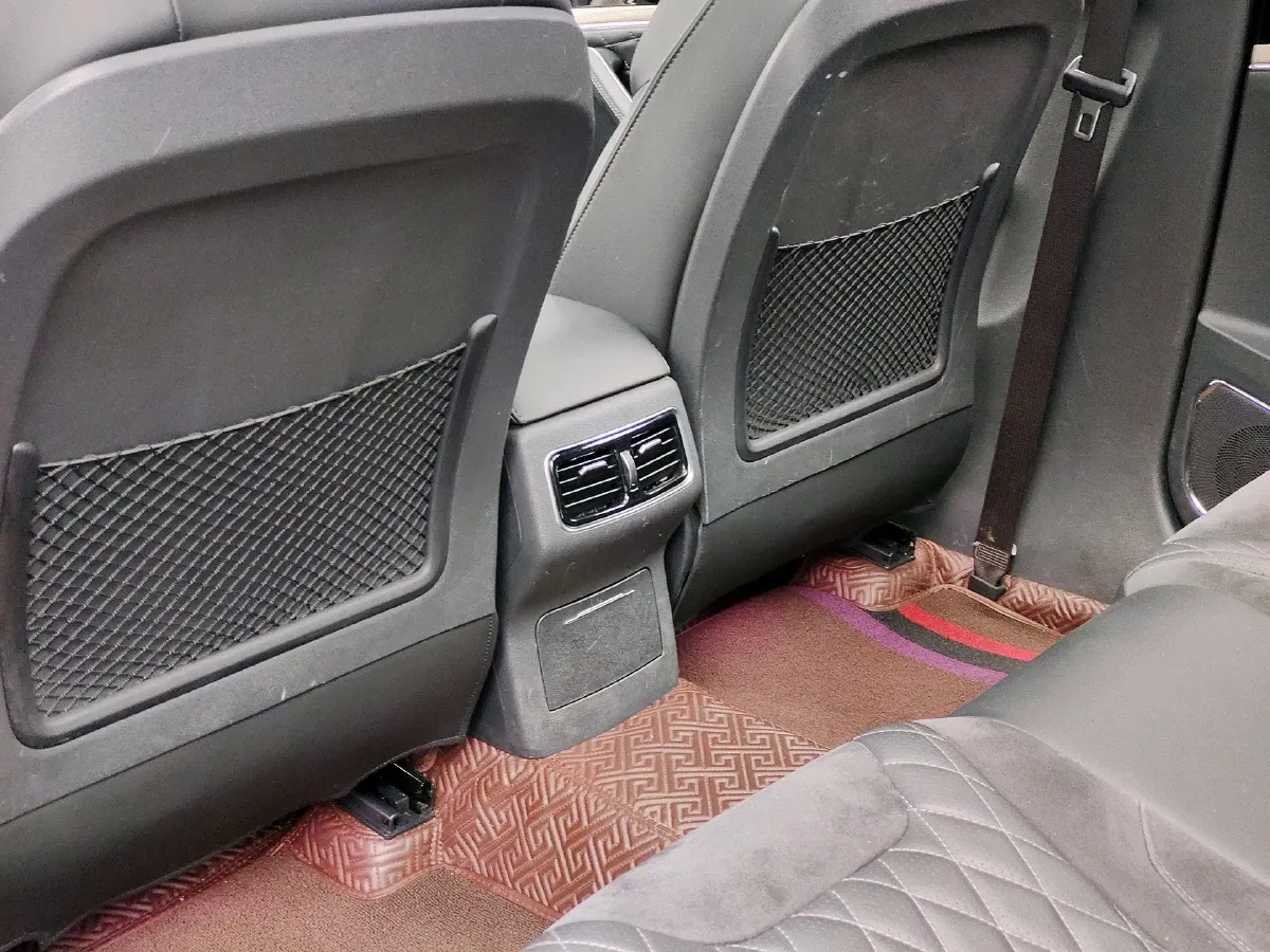 2019 HongQi HS5 2.0T 224HP L4 6AT,autocango,china used car exporter,china ev exporter,chinese used car exporter,chinese used ev exporter