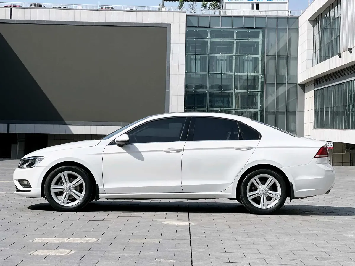 2018 Volkswagen Lamando 1.4T 150HP L4 7DCT,autocango,china used car exporter,china ev exporter,chinese used car exporter,chinese used ev exporter