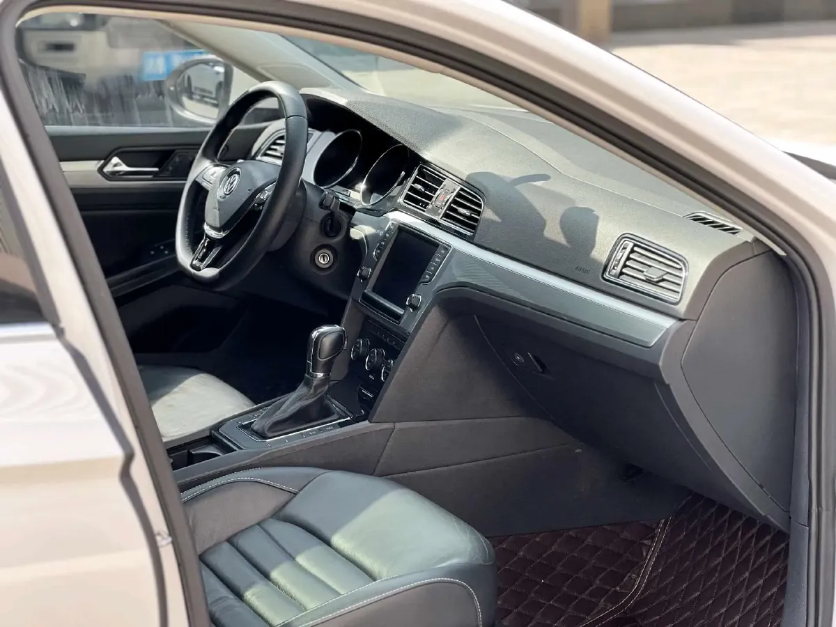 2018 Volkswagen Lamando 1.4T 150HP L4 7DCT,autocango,china used car exporter,china ev exporter,chinese used car exporter,chinese used ev exporter