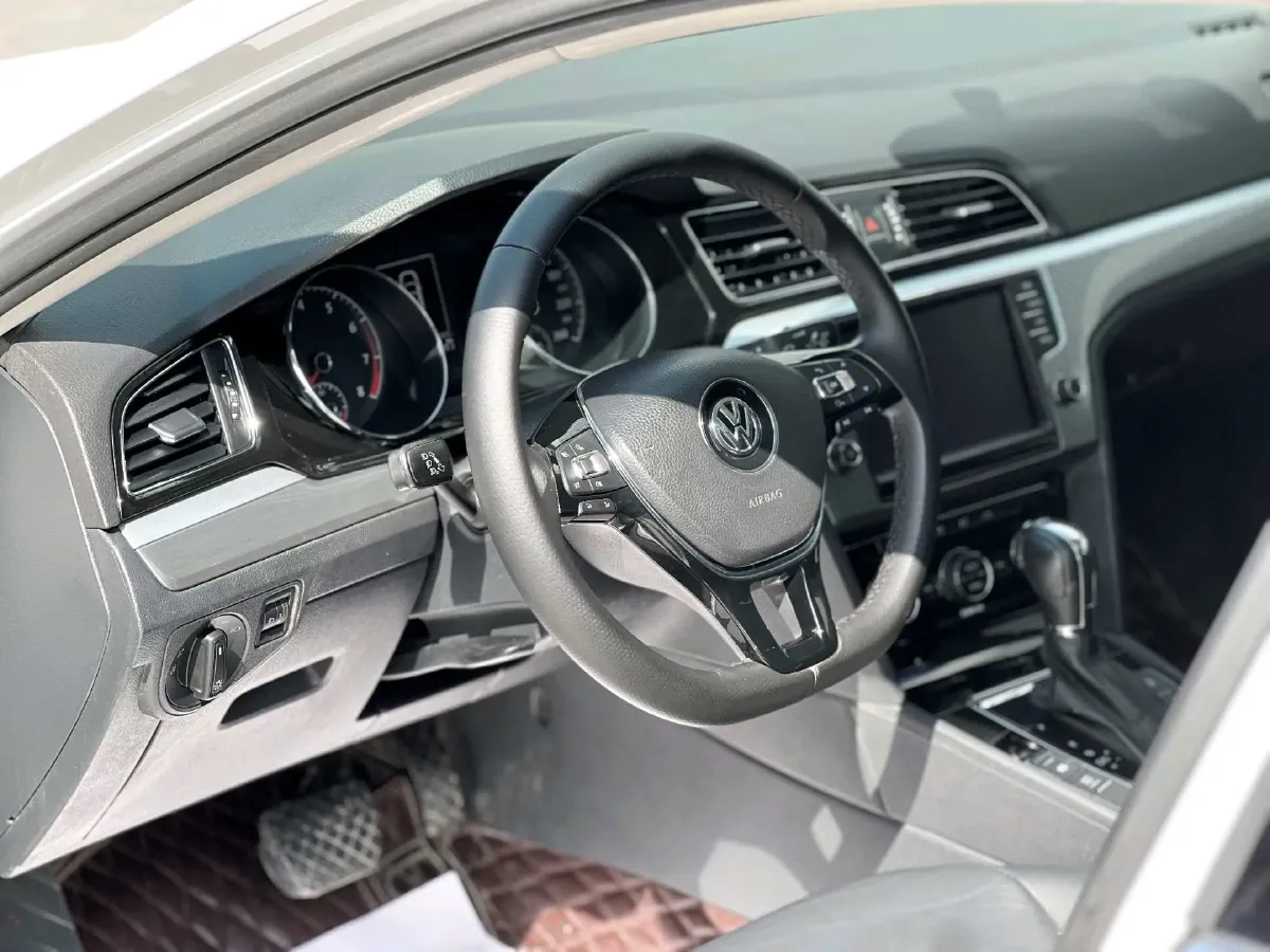 2018 Volkswagen Lamando 1.4T 150HP L4 7DCT,autocango,china used car exporter,china ev exporter,chinese used car exporter,chinese used ev exporter