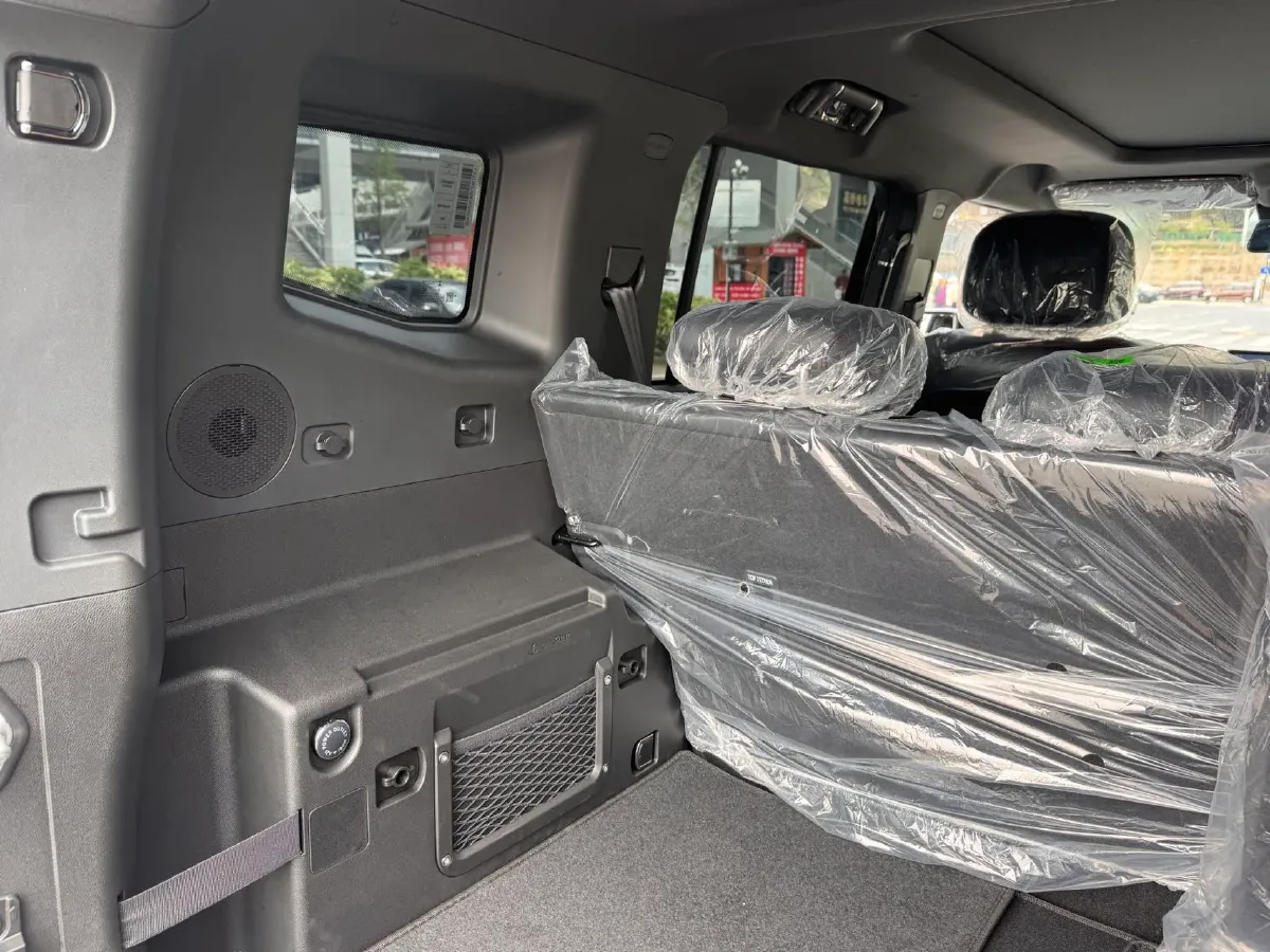 2026 Jetour Traveller 1.5T 184HP L4 7DCT,autocango,china used car exporter,china ev exporter,chinese used car exporter,chinese used ev exporter