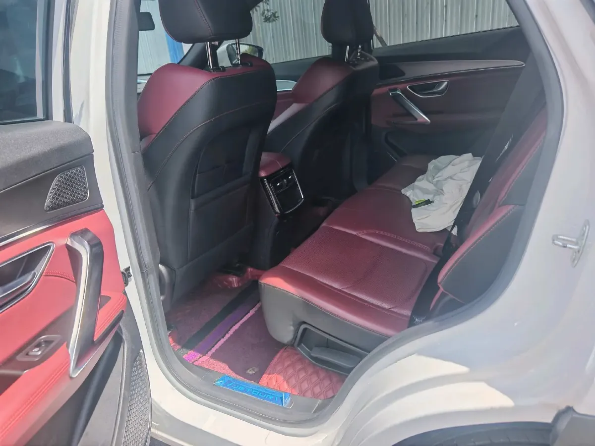 2021 Bestune B70 1.5T 169HP L4 7DCT,autocango,china used car exporter,china ev exporter,chinese used car exporter,chinese used ev exporter