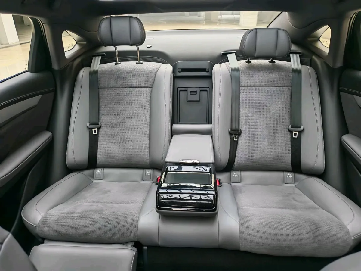 2024 Voyah ZhuiGuang 1.5T 136HP L4 PHEV 43KWH,autocango,china used car exporter,china ev exporter,chinese used car exporter,chinese used ev exporter