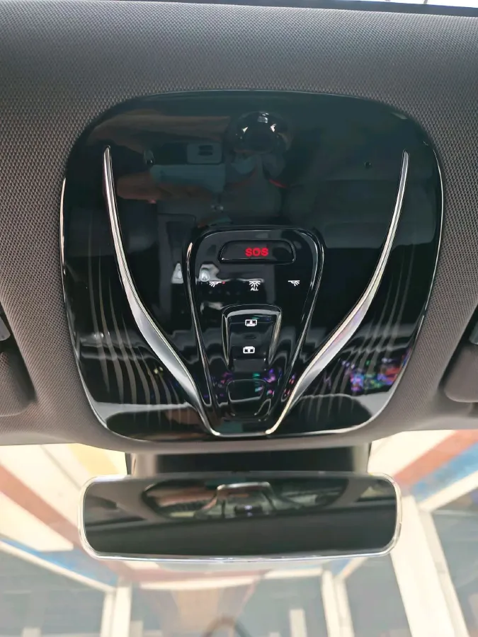 2024 Voyah ZhuiGuang 1.5T 136HP L4 PHEV 43KWH,autocango,china used car exporter,china ev exporter,chinese used car exporter,chinese used ev exporter