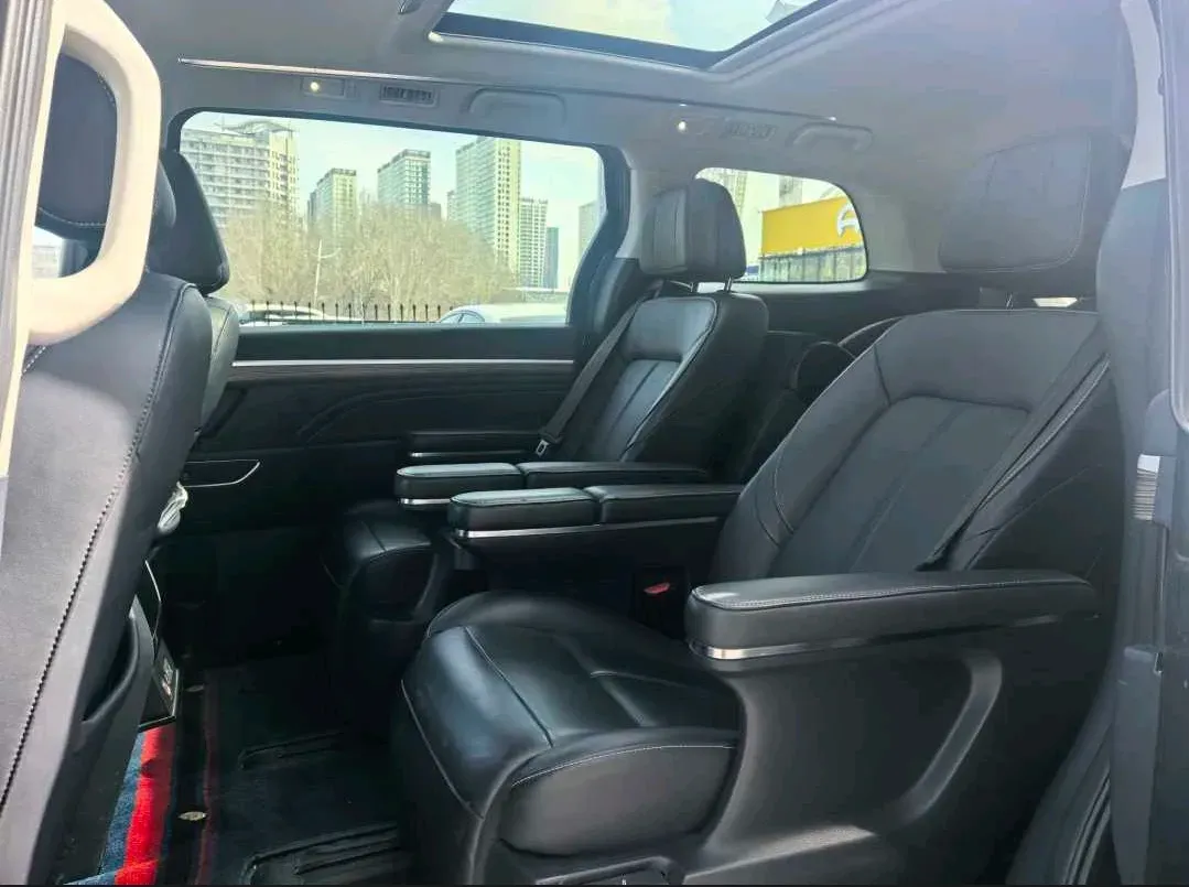 2021 GAC Trumpchi M8 2.0T 252HP L4 8AT,autocango,china used car exporter,china ev exporter,chinese used car exporter,chinese used ev exporter