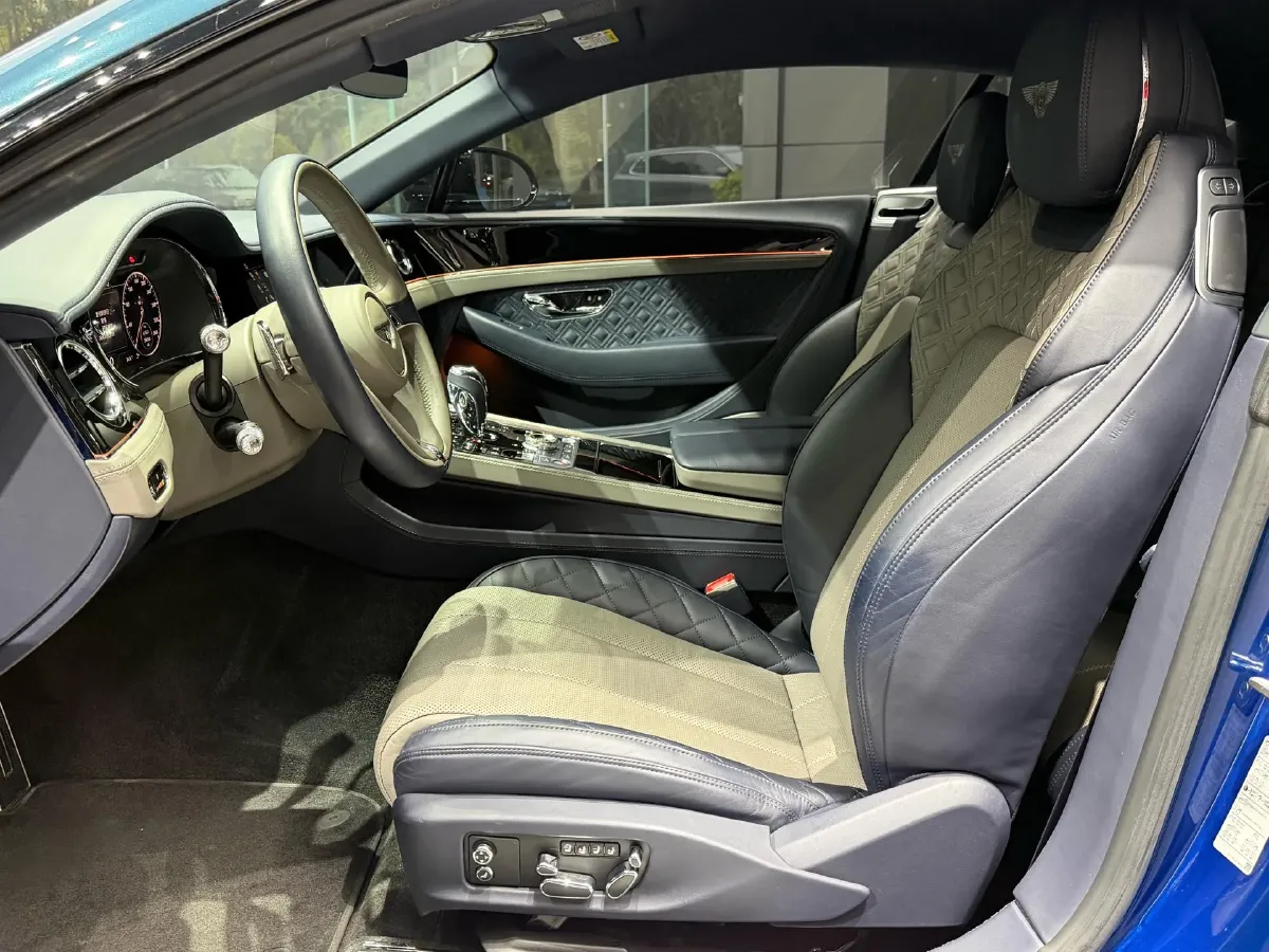 2018 Bentley Continental 6.0T 635HP W12 8DCT,autocango,china used car exporter,china ev exporter,chinese used car exporter,chinese used ev exporter