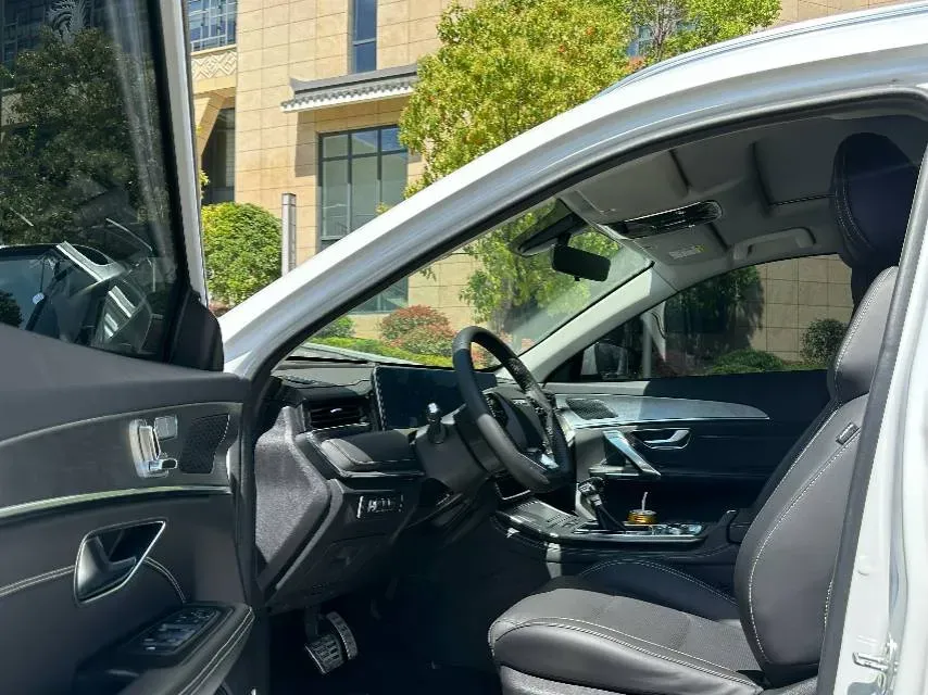 2021 Jetour X70 Plus 1.5T 156HP L4 6DCT,autocango,china used car exporter,china ev exporter,chinese used car exporter,chinese used ev exporter