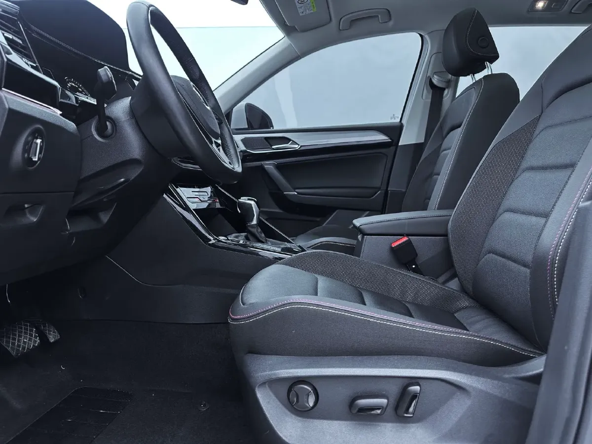 2022 Volkswagen Tayron 1.4T 150HP L4 7DCT,autocango,china used car exporter,china ev exporter,chinese used car exporter,chinese used ev exporter