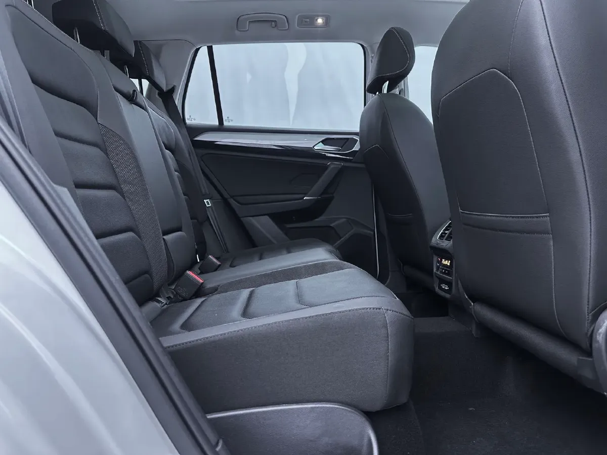 2022 Volkswagen Tayron 1.4T 150HP L4 7DCT,autocango,china used car exporter,china ev exporter,chinese used car exporter,chinese used ev exporter