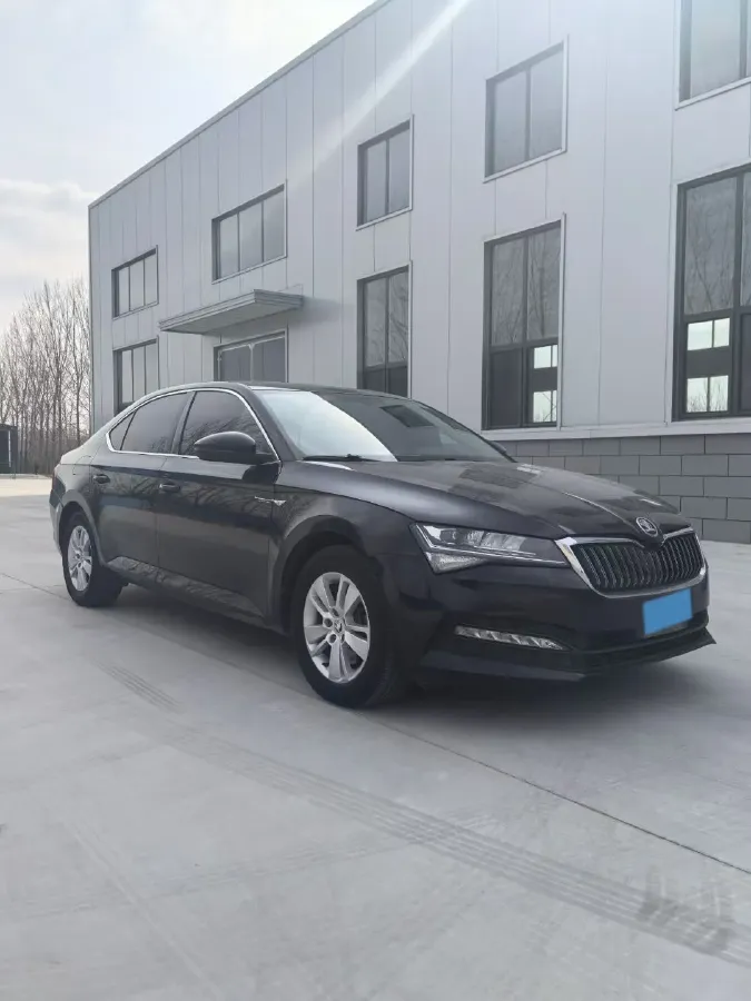 2019 Skoda Superb 1.4T 150HP L4 7DCT,autocango,china used car exporter,china ev exporter,chinese used car exporter,chinese used ev exporter