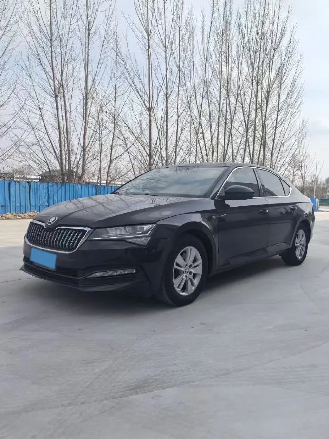 2019 Skoda Superb 1.4T 150HP L4 7DCT,autocango,china used car exporter,china ev exporter,chinese used car exporter,chinese used ev exporter