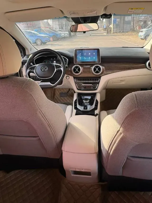 2018 BeiJing Auto EU5 BEV 53.66KWH,autocango,china used car exporter,china ev exporter,chinese used car exporter,chinese used ev exporter