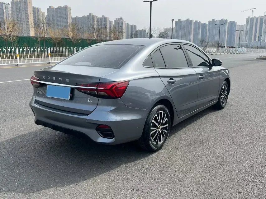 2021 Roewe i5 1.5L 120HP L4 CVT,autocango,china used car exporter,china ev exporter,chinese used car exporter,chinese used ev exporter