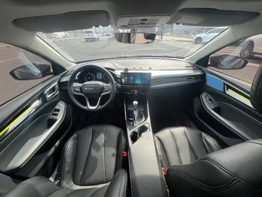 2021 Roewe i5 1.5L 120HP L4 CVT,autocango,china used car exporter,china ev exporter,chinese used car exporter,chinese used ev exporter