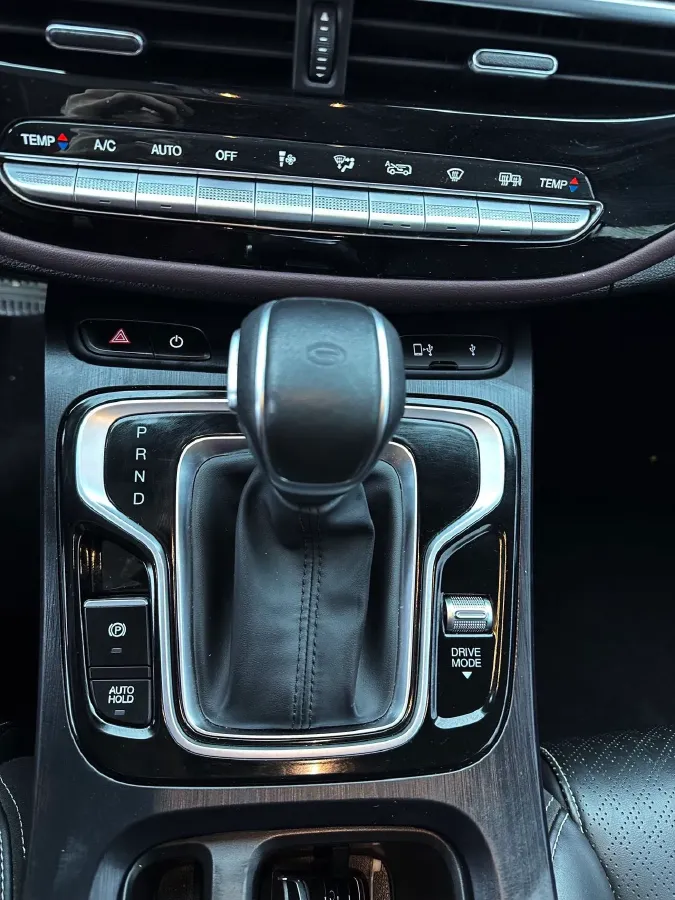 2021 GAC Trumpchi M6 1.5T 169HP L4 7DCT,autocango,china used car exporter,china ev exporter,chinese used car exporter,chinese used ev exporter