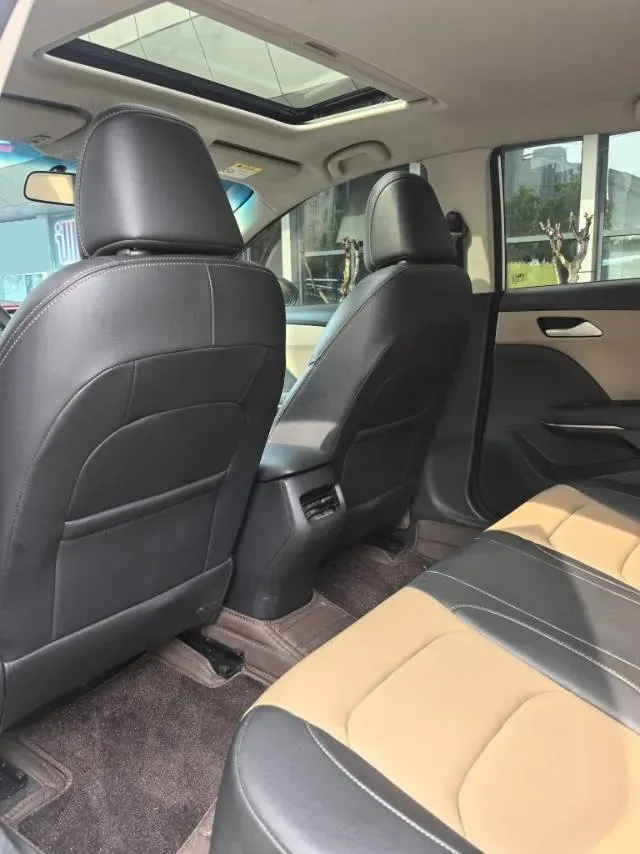 2022 Chevrolet Monza 1.5L 113HP L4 6AT,autocango,china used car exporter,china ev exporter,chinese used car exporter,chinese used ev exporter