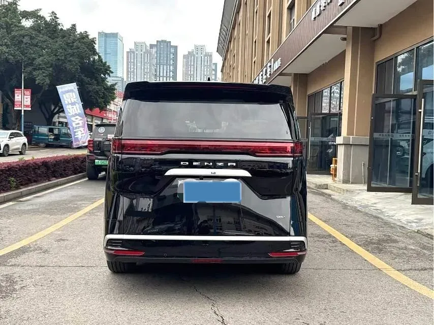 2024 Denza D9 1.5T 139HP L4 E-CVT PHEV 20.39KWH,autocango,china used car exporter,china ev exporter,chinese used car exporter,chinese used ev exporter