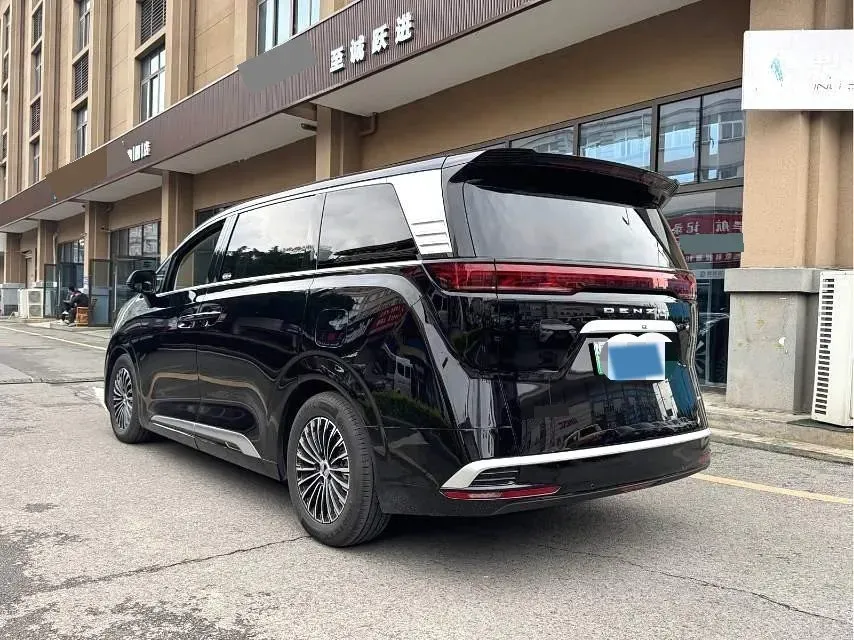 2024 Denza D9 1.5T 139HP L4 E-CVT PHEV 20.39KWH,autocango,china used car exporter,china ev exporter,chinese used car exporter,chinese used ev exporter
