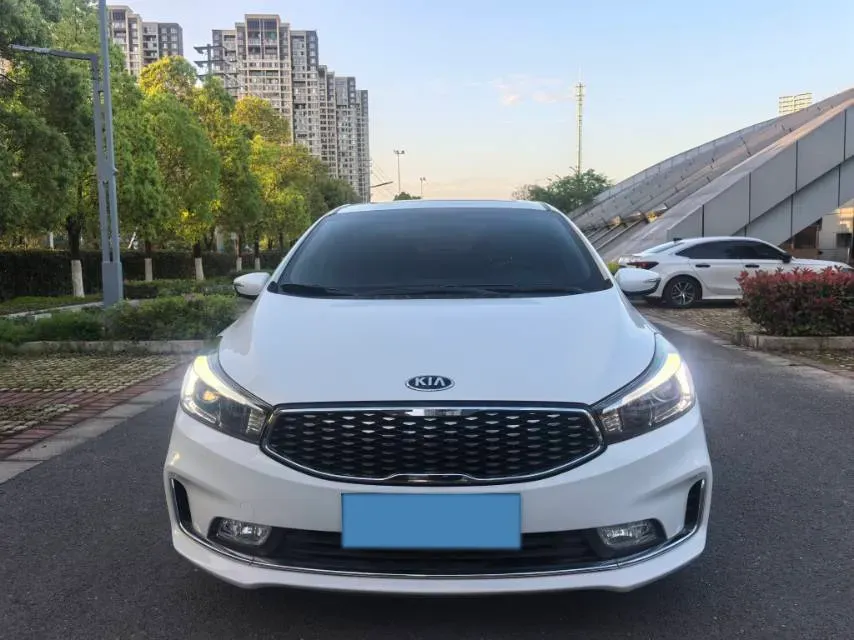 2017 Kia K3 1.6L 128HP L4 6AT,autocango,china used car exporter,china ev exporter,chinese used car exporter,chinese used ev exporter
