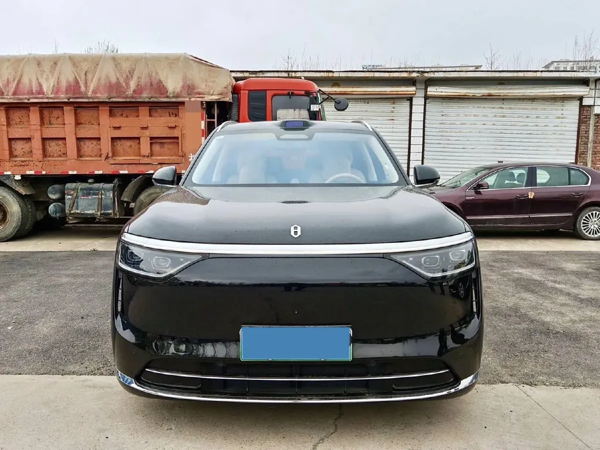 2025 AITO AITO M8 REEV 160HP REEV 53.4KWH,autocango,china used car exporter,china ev exporter,chinese used car exporter,chinese used ev exporter