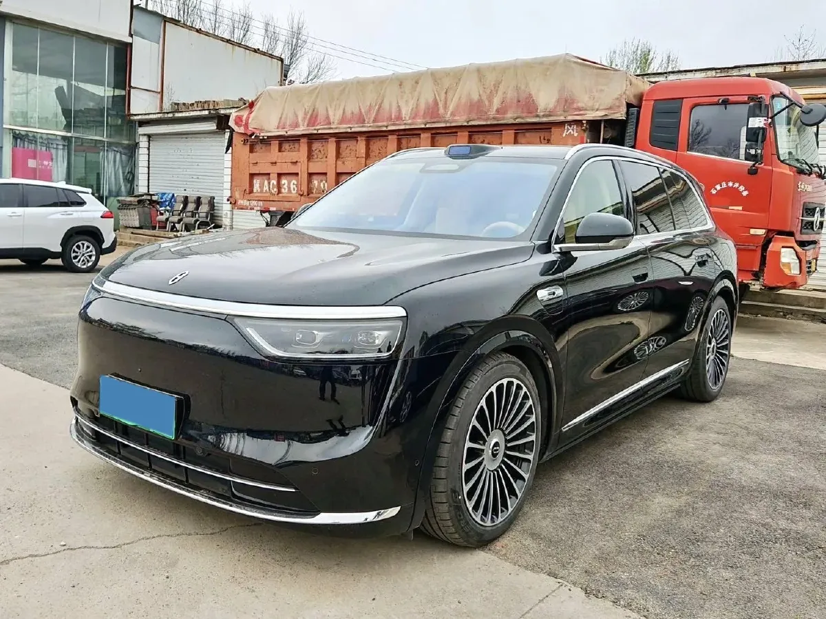 2025 AITO AITO M8 REEV 160HP REEV 53.4KWH,autocango,china used car exporter,china ev exporter,chinese used car exporter,chinese used ev exporter