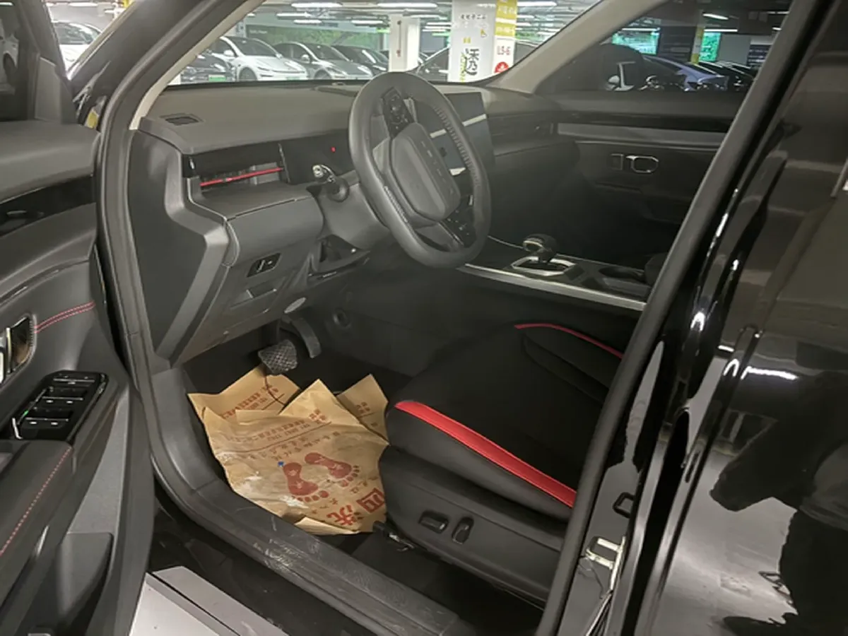 2024 Jetour DASHING 1.5T 156HP L4 6DCT,autocango,china used car exporter,china ev exporter,chinese used car exporter,chinese used ev exporter