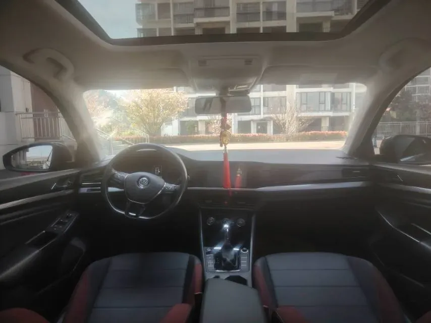 2019 Bestune T77 1.2T 143HP L4 7DCT,autocango,china used car exporter,china ev exporter,chinese used car exporter,chinese used ev exporter