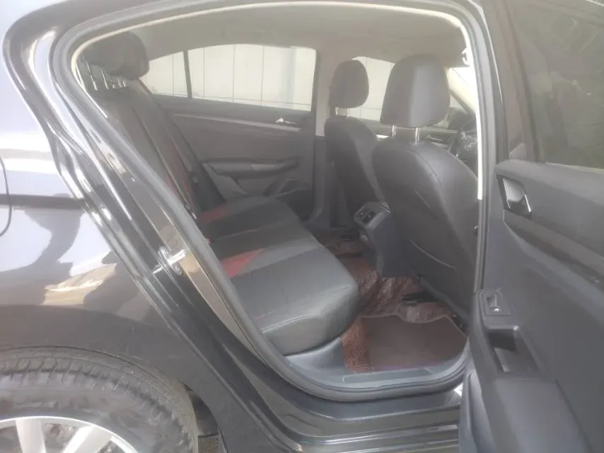 2019 Bestune T77 1.2T 143HP L4 7DCT,autocango,china used car exporter,china ev exporter,chinese used car exporter,chinese used ev exporter