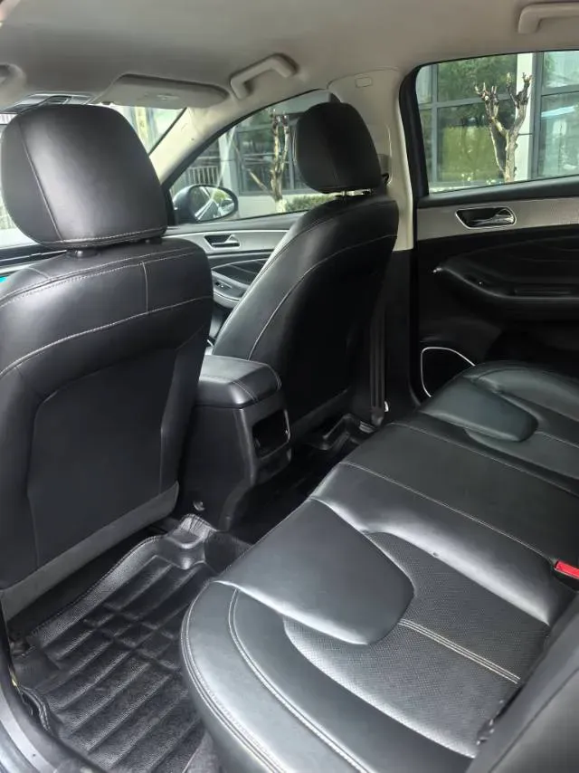 2019 Chery Arrizo 5 1.5L 116HP L4 CVT,autocango,china used car exporter,china ev exporter,chinese used car exporter,chinese used ev exporter