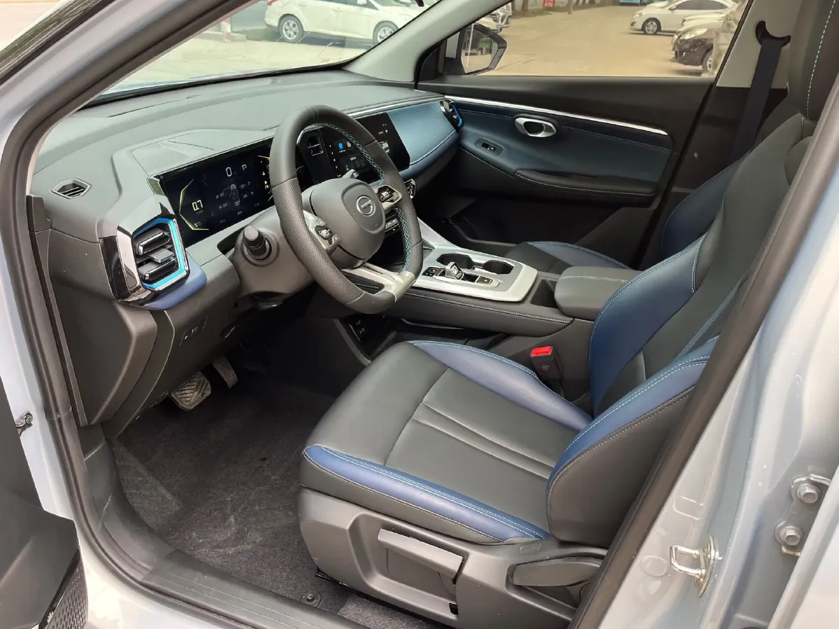 2023 GAC Trumpchi GS3 1.5T 177HP L4 7DCT,autocango,china used car exporter,china ev exporter,chinese used car exporter,chinese used ev exporter