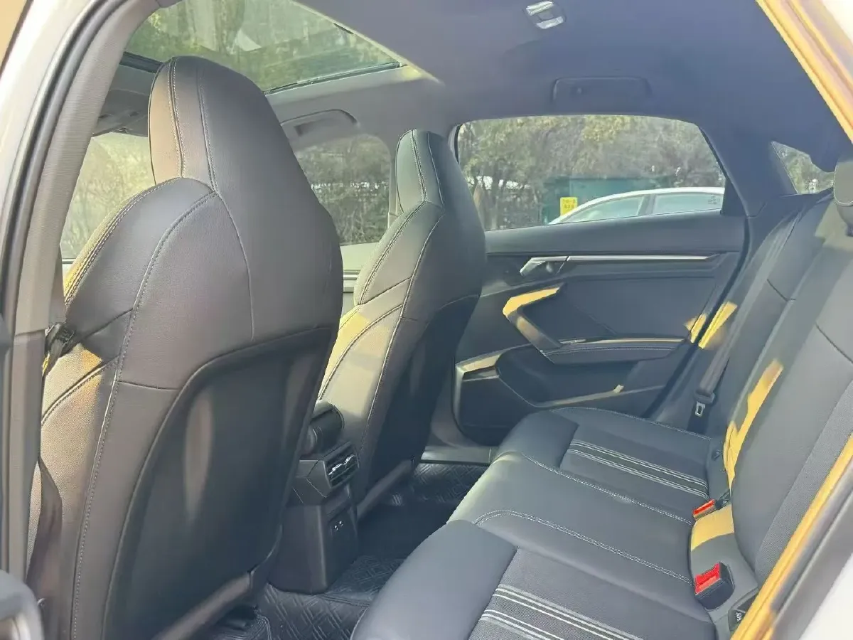 2022 Audi A3 1.4T 150HP L4 7DCT,autocango,china used car exporter,china ev exporter,chinese used car exporter,chinese used ev exporter