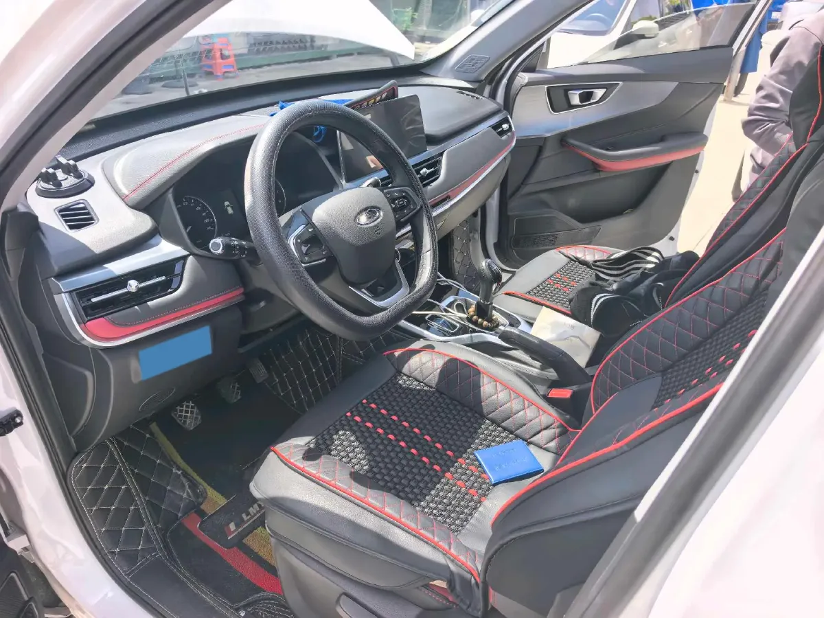 2022 Chery Tiggo 5x 1.5L 116HP L4 5MT,autocango,china used car exporter,china ev exporter,chinese used car exporter,chinese used ev exporter